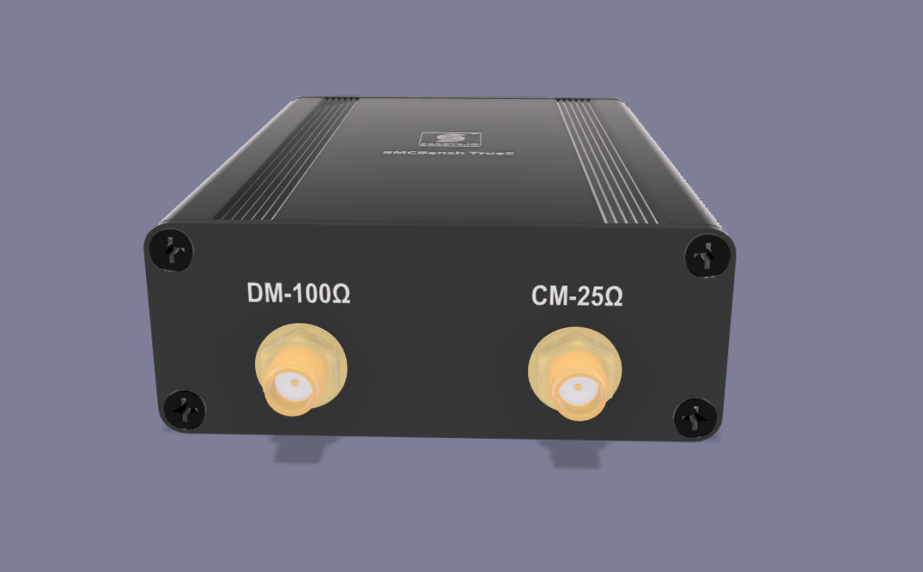 Output faceplate — DM-100Ω / CM-25Ω SMA jacks